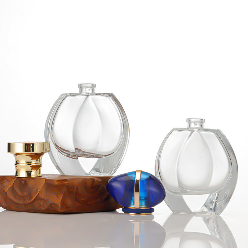 Luxury Clear Thick-Base Glass Perfume Bottle with Sapphire Blue Cap