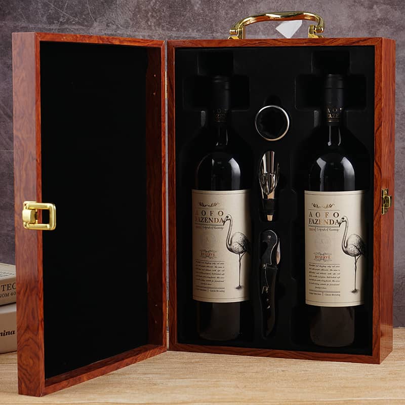 Cosource luxury lacquered wooden wine box with two wine bottles and wine accessories inside