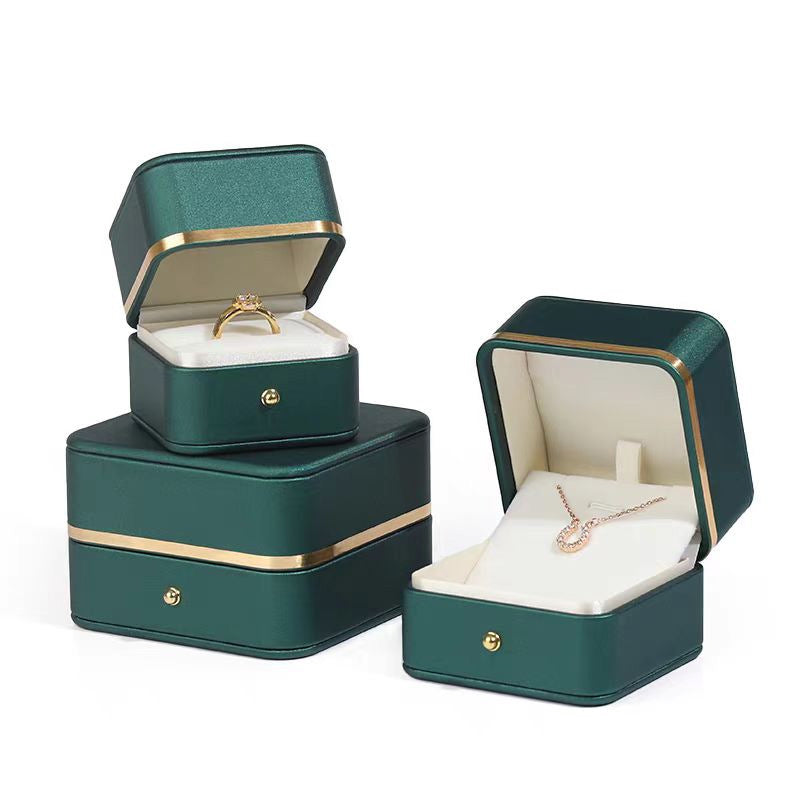 magnetic jewelry box